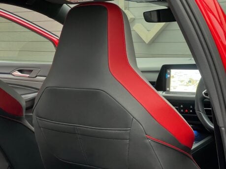 Volkswagen Golf GTI TSI DSG 24