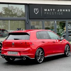 Volkswagen Golf GTI TSI DSG 4
