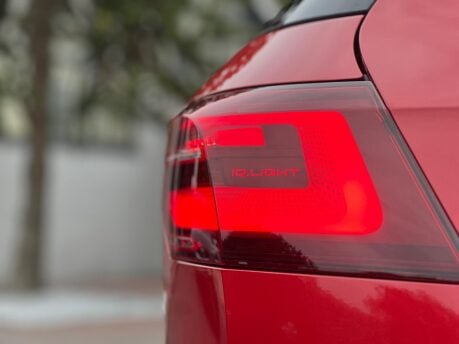 Volkswagen Golf GTI TSI DSG 36