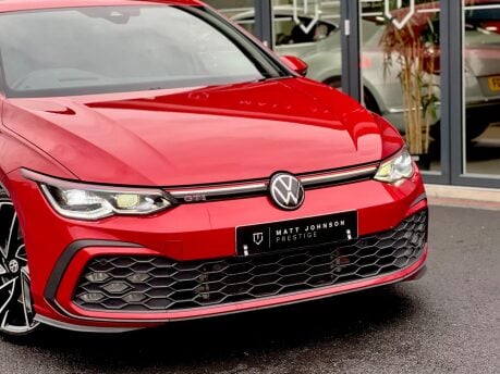 Volkswagen Golf GTI TSI DSG 25