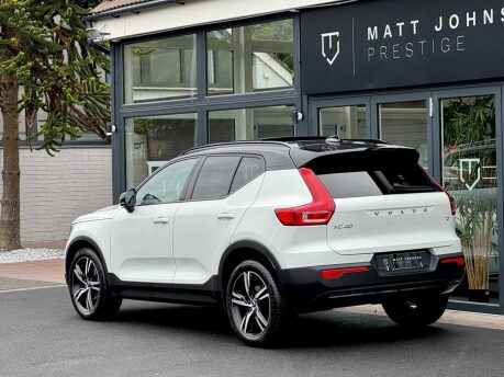 Volvo XC40 T3 R-DESIGN 34