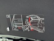 Volvo XC40 T3 R-DESIGN 20