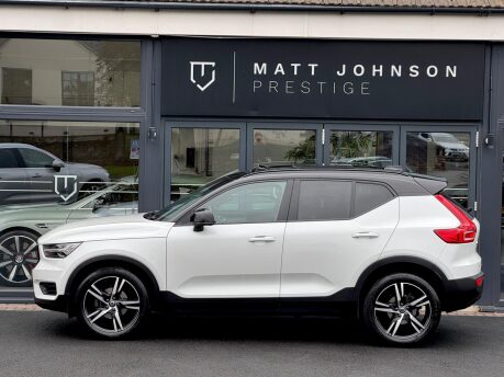 Volvo XC40 T3 R-DESIGN 38
