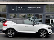 Volvo XC40 T3 R-DESIGN 11