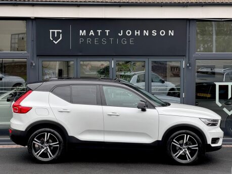 Volvo XC40 T3 R-DESIGN 11
