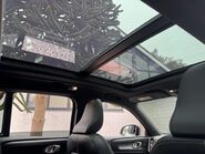 Volvo XC40 T3 R-DESIGN 2