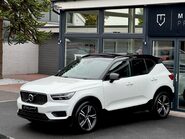 Volvo XC40 T3 R-DESIGN 9