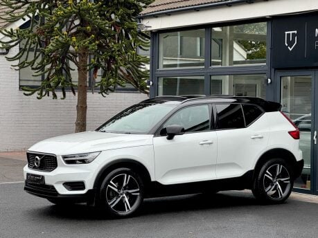 Volvo XC40 T3 R-DESIGN 15