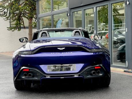 Aston Martin Vantage V8 ROADSTER 31