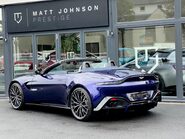 Aston Martin Vantage V8 ROADSTER 15