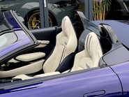 Aston Martin Vantage V8 ROADSTER 6