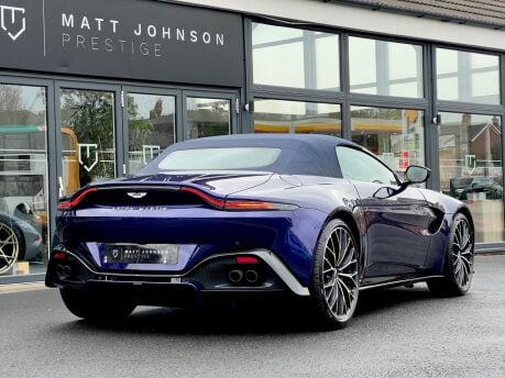 Aston Martin Vantage V8 ROADSTER 29