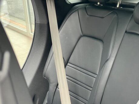 Porsche Cayenne V6 PLATINUM EDITION 24