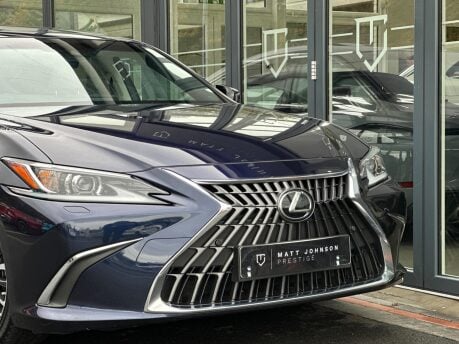 Lexus Es 300H 16