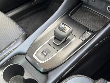 Nissan Qashqai DIG-T TEKNA DCT MHEV 40