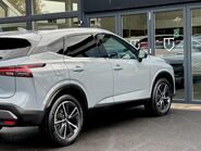 Nissan Qashqai DIG-T TEKNA DCT MHEV 45