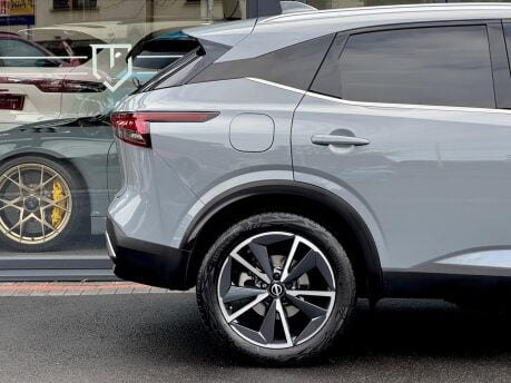 Nissan Qashqai DIG-T TEKNA DCT MHEV 28