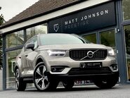 Volvo XC40 RECHARGE T4 R-DESIGN 28