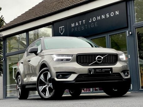Volvo XC40 RECHARGE T4 R-DESIGN 28