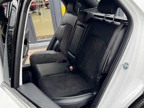 Kia Sportage GT-LINE 12