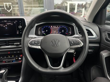 Volkswagen T-Roc STYLE TSI 4MOTION DSG 39