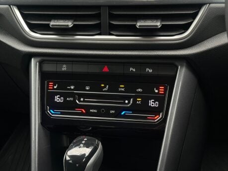 Volkswagen T-Roc STYLE TSI 4MOTION DSG 29