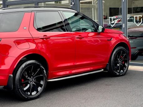 Land Rover Discovery Sport R-DYNAMIC SE PHEV 40