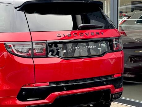 Land Rover Discovery Sport R-DYNAMIC SE PHEV 30