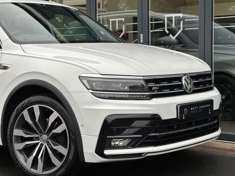 Volkswagen Tiguan 1.5 TSI EVO R-Line Tech DSG Euro 6 (s/s) 5dr 9