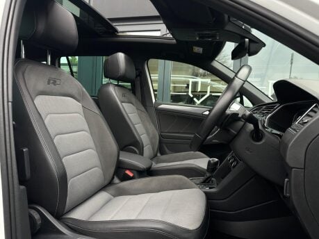Volkswagen Tiguan 1.5 TSI EVO R-Line Tech DSG Euro 6 (s/s) 5dr 3