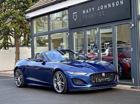 Jaguar F-Type V8 R-DYNAMIC