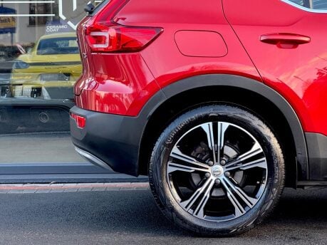 Volvo XC40 T3 INSCRIPTION PRO 24