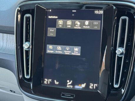 Volvo XC40 T3 INSCRIPTION PRO 31