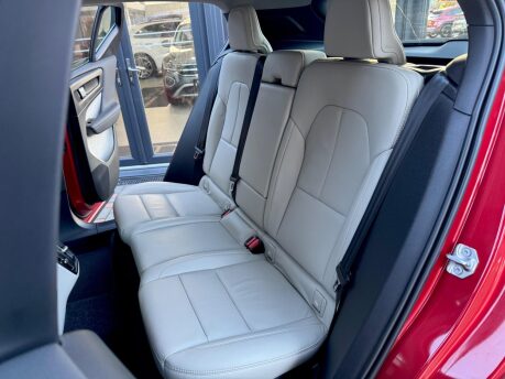 Volvo XC40 T3 INSCRIPTION PRO 2