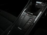 Porsche 718 Cayman CAYMAN GTS 52