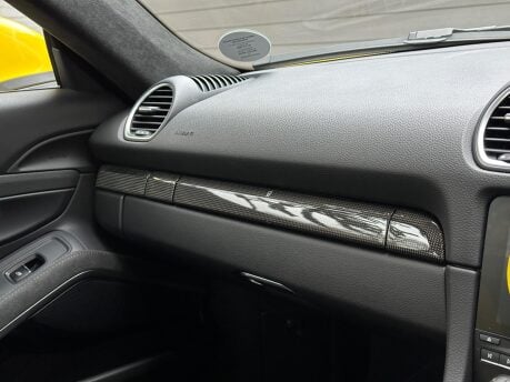 Porsche 718 Cayman CAYMAN GTS 6