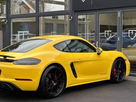 Porsche 718 Cayman CAYMAN GTS 31