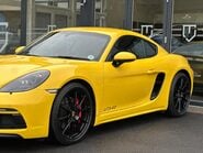Porsche 718 Cayman CAYMAN GTS 34