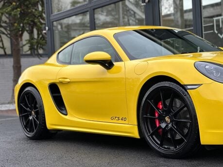 Porsche 718 Cayman CAYMAN GTS 25