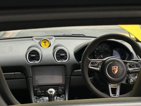 Porsche 718 Cayman CAYMAN GTS 55