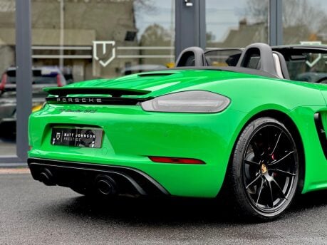 Porsche 718 BOXSTER GTS PDK 10