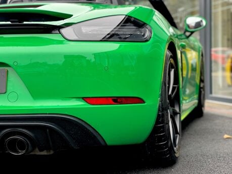 Porsche 718 BOXSTER GTS PDK 5