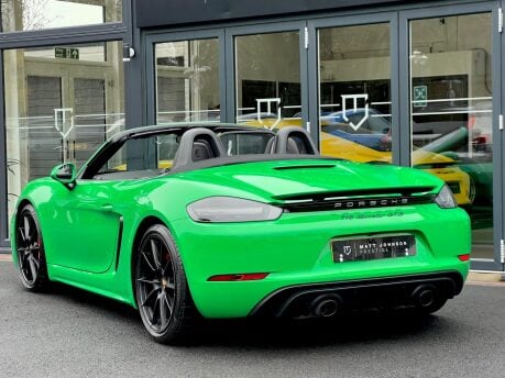 Porsche 718 BOXSTER GTS PDK 6