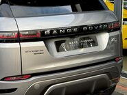 Land Rover Range Rover Evoque R-DYNAMIC SE 34