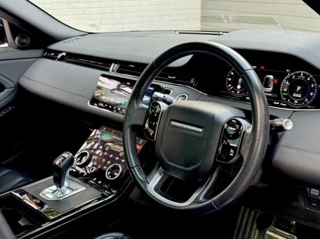 Land Rover Range Rover Evoque R-DYNAMIC SE 25