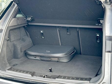 Land Rover Range Rover Evoque R-DYNAMIC SE 23