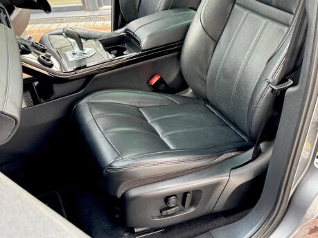 Land Rover Range Rover Evoque R-DYNAMIC SE 27