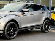 Land Rover Range Rover Evoque R-DYNAMIC SE 26