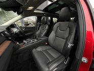 Volvo XC60 2.0h T8 Recharge 18.8kWh Ultimate Dark Auto AWD Euro 6 (s/s) 5dr 18