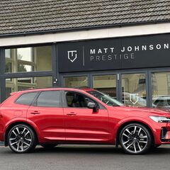 Volvo XC60 2.0h T8 Recharge 18.8kWh Ultimate Dark Auto AWD Euro 6 (s/s) 5dr 2
